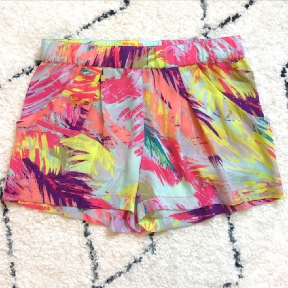 BCBGMAXAZRIA Micah Tropical Floral Print Shorts